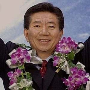【半岛风云】（6）“贫民总统”的自杀