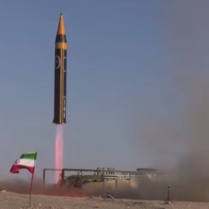 伊朗战争胶着，油价暴涨没辙，川普又下通牒，欧洲上不上车？！