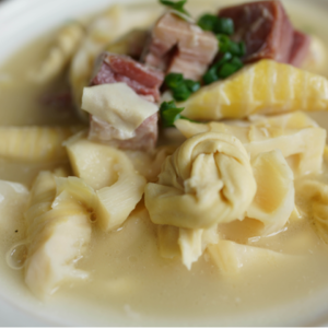 11. 好喝的腌笃鲜像茅台一样，会在嘴里「挂壁」