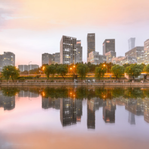 新房集体“开卷”，北京五环外楼市战斗升级