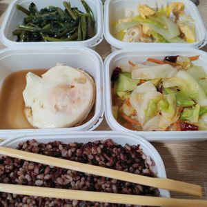 推翻伪养⽣，树⽴科学健康观