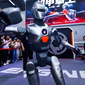 刘强东突然在人形机器人赛道动作频频？京东连投三家机器人公司