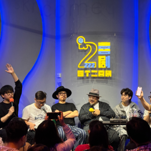 vol028:肉食动物工作狂 梓浩妆发不一般 而我袜子到处藏!