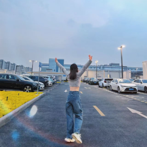 H老师：活泼、开朗，待人真实，就是我真正的魅力