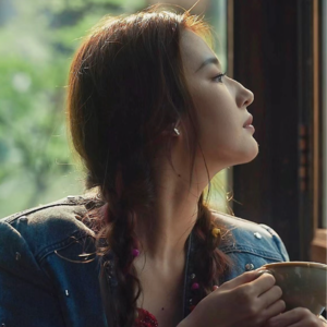 Vol.30《玫瑰的故事》是真实还是悬浮?爱情叙事和女性成长该割裂还是共处?