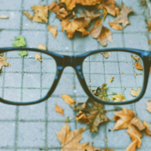 阿里巴巴携自研 AI 模型进军智能眼镜市场，Quark AI 眼镜将于 2025 年底登陆中国