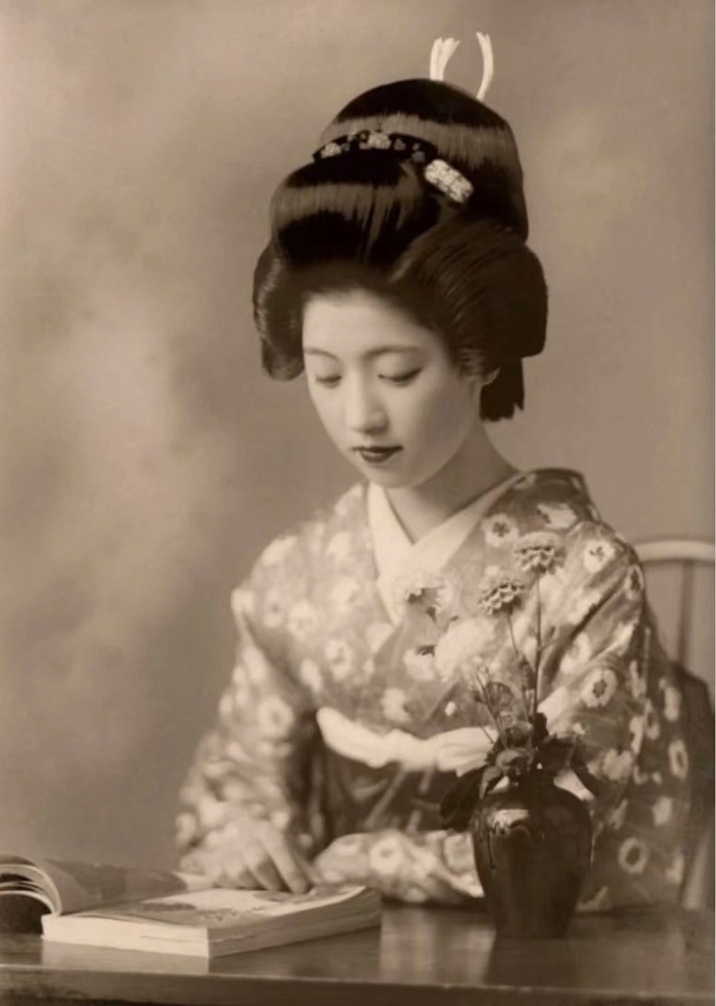 第一本写日本的法文小说、《蝴蝶夫人》的原型：《菊子夫人》（一） - 随感书评| 小宇宙- 听播客，上小宇宙