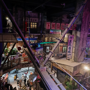 从长沙回到了北京，我们开始戒断了