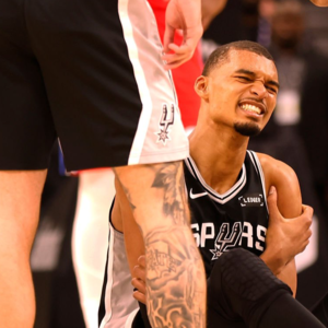 【马刺进步报告S03E66】60胜只是更远大目标的注脚，文班受伤暂时别大惊小怪