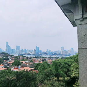 🚡旅行的无意义010｜在厦门鼓浪屿，曾厝垵阴天看海的一天