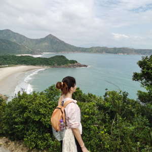 跟99年裸辞回内地的朋友爬山闲聊