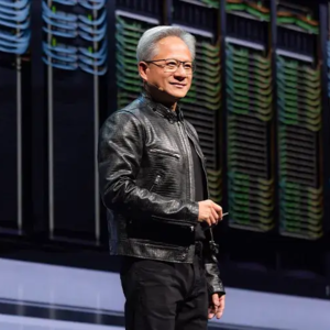 从“离破产30天”到AI万亿帝国 黄仁勋的逆袭密码