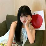 尼央