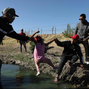 向特朗普学习,拜登为限制美墨边境非法入境“放大招”