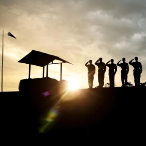 Vol.9｜一声霹雳一把剑，《士兵突击》一朝入坑挚爱20年