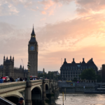 01🇬🇧她的《伦敦生活》：带着23公斤行李，去大本钟看700次日落