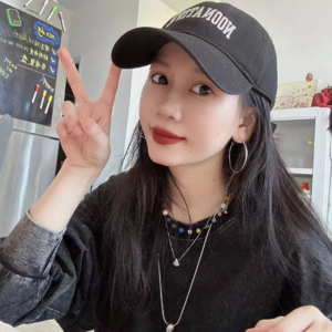 Vol.4|对话睦睦:30岁那年,我突然开悟,能帮别人预测未来。