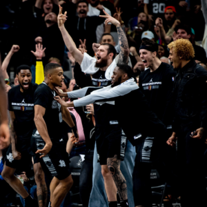 【马刺进步报告S02E08】缺文班，赢雷霆，这是马刺真正的完美胜仗