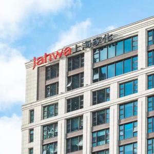 56. 10大国货美妆上市公司前世今生 | 精神股东