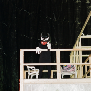 散戏后——《方托马斯》