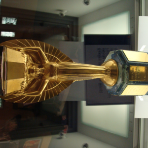 雷米特杯谜案：超越卢浮宫失窃的悬疑