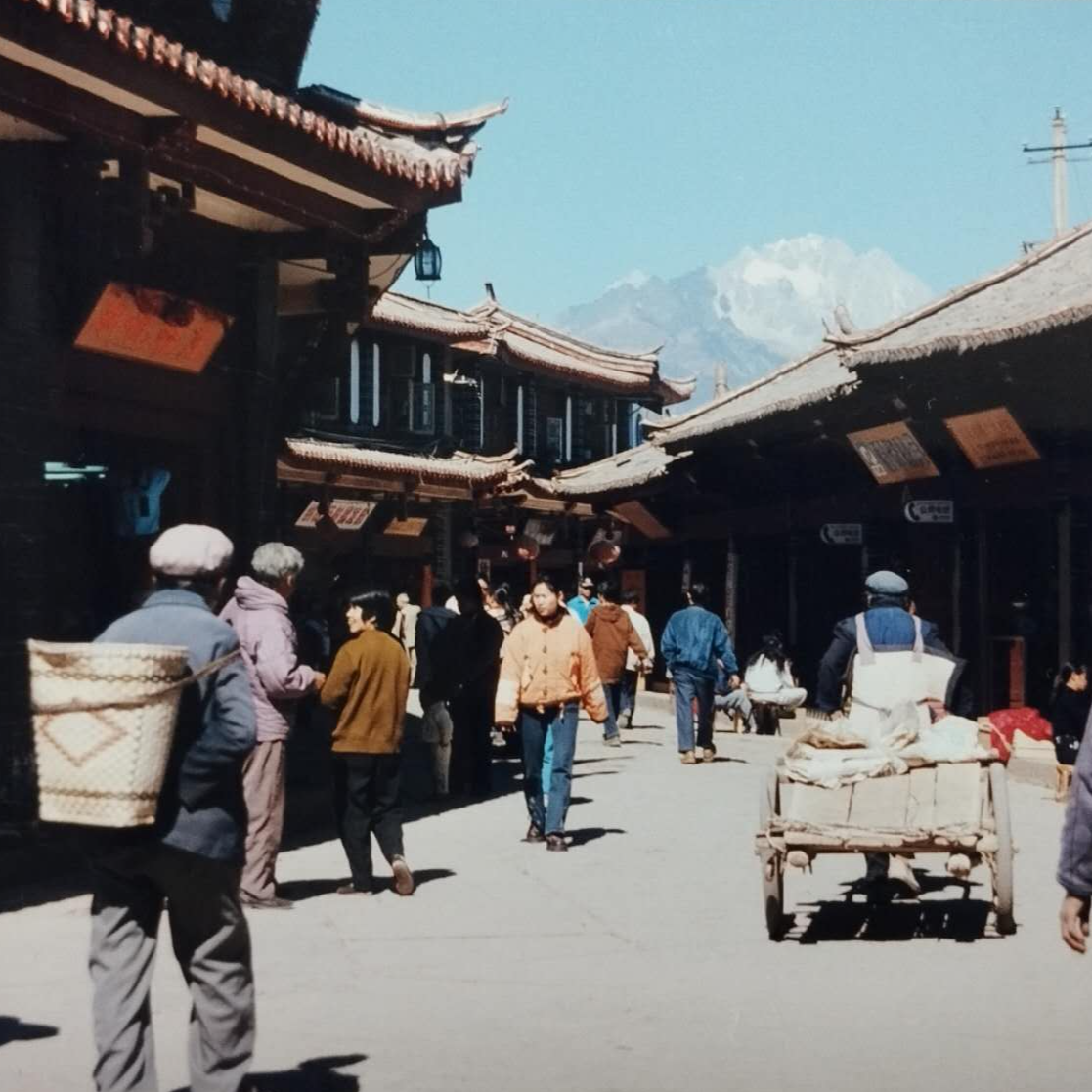 10 前互联网时代的旅行：90年代“外宾”如何畅游中国？ episode artwork