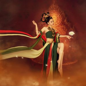 梁美星Estella