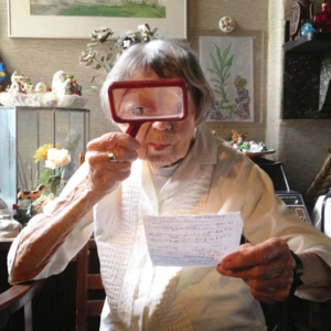 关于停止向世界描绘你的监狱：坏情绪像槟榔，反复咀嚼易成瘾