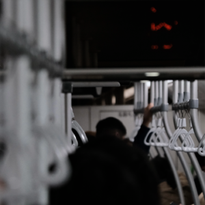 第八卷:听ta说:我们这代人的理想,最后变成了买车买房。