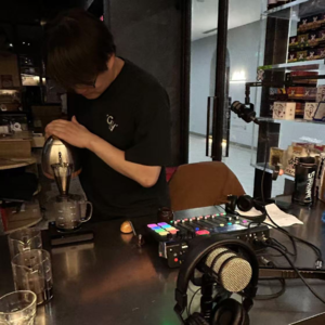 咖啡时间：v60/v30/v27，不同角度的咖啡滤杯做咖啡有什么不同？