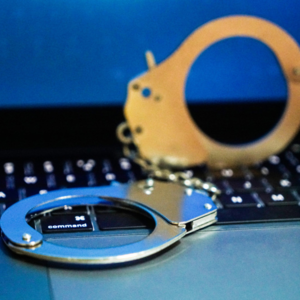 韩国再爆“N号房”式丑闻，民间女性组合又立大功