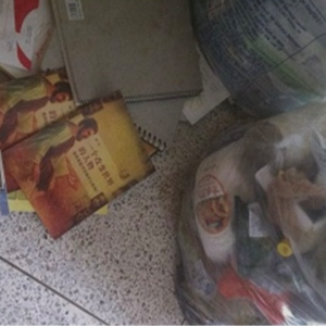 7.恶鬼退散!母亲为驱邪举刀砍向女儿,儿子还是递刀人。