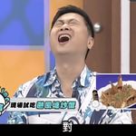 河马很会喝水