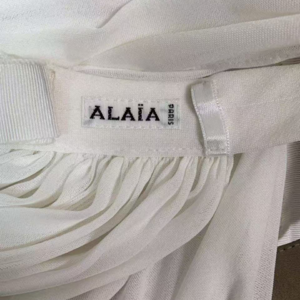 被时尚女魔头Anna wintour封杀的Alaïa 为何能成为中东贵妇的召集令