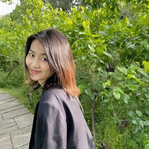 王里姿