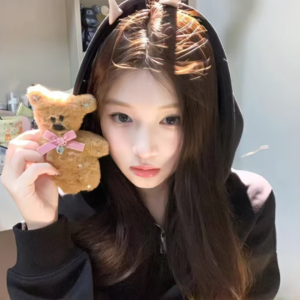 VOL402.这个世纪疯狂，没人性，腐败。您却一直清醒，温柔，一尘不染。