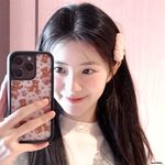 无忧无虑的美女