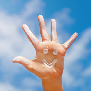 11 母亲节特辑|皮肤科主治医生：防晒是女性终身的“工作”，如何防晒最有效？