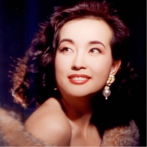 走进庆学 | 74岁的刘晓庆,张牙舞爪地老去