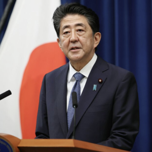 大解构·安倍遇刺四年，日本为何“宁要养子之子当天皇”？