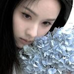 无限近似于透明的蓝l