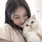 嫦娥麻辣兔头