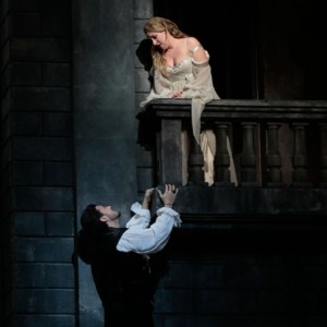 S01E05 阳台|封阳台不只是中国特色