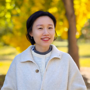 Vol.7 对话口译员蓝静Lacy｜从“翻译界哈佛”到中网同传间，她把爱好变成工作