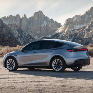 Vol.048 Model Y焕新版反杀围剿、小米SU7为何还在爆单？极氪的挑战｜月度点评