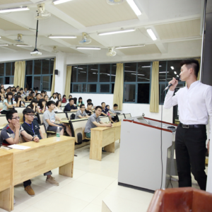 vol.65 设计师常写文章有什么好处？【设计100问】- 远麦刘斌