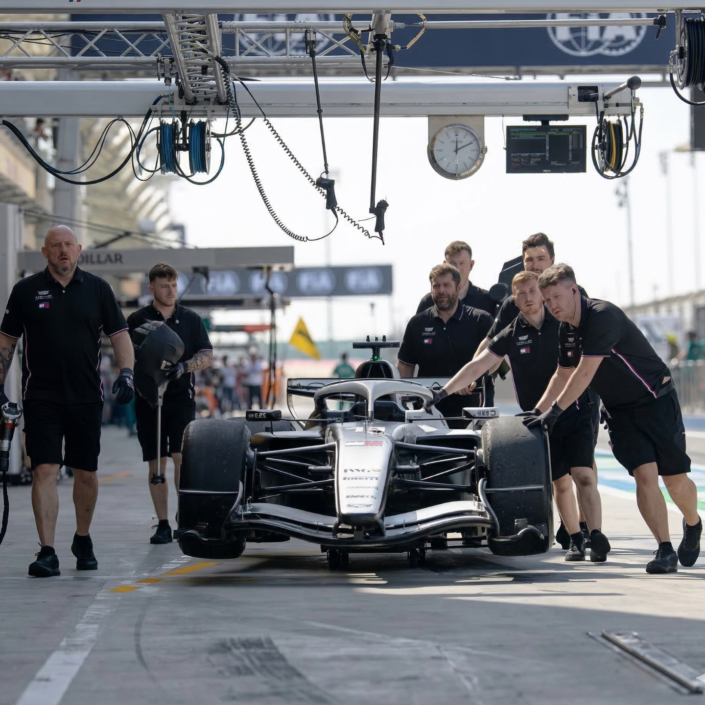 Vol.94 我知道很难，但我还是来了：周冠宇、凯迪拉克闯入F1的「白手起家」叙事