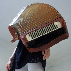 欧美“奇葩”胶片摄影杂志三连发——2025年了,只做胶片内容能活吗?