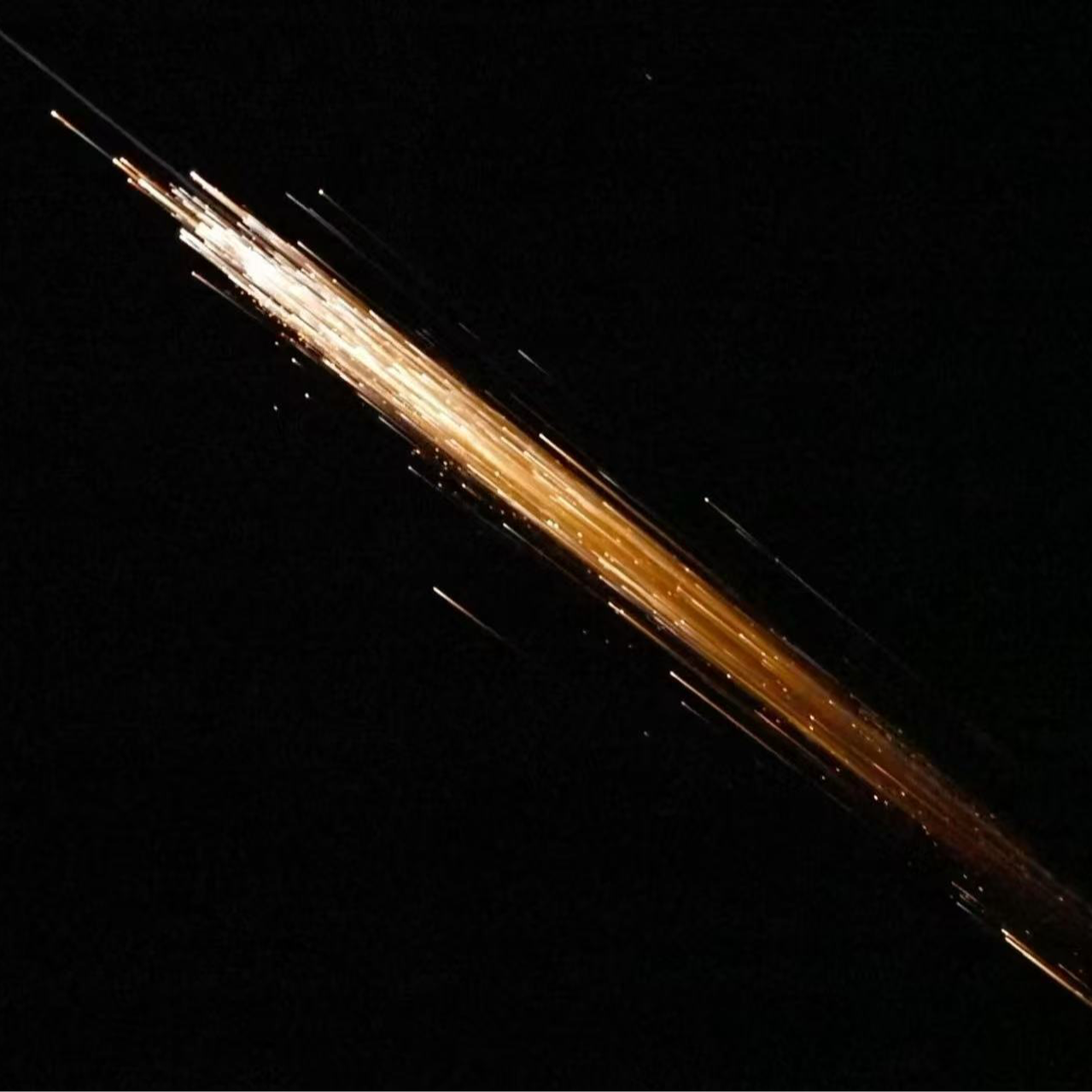 22岁，从任性退学到“追火箭上央视”的航天摄影师 episode artwork