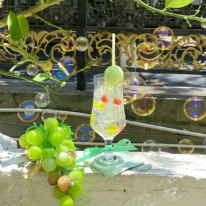 VOL284.幸福的秘密是自由，自由的秘密是勇敢。